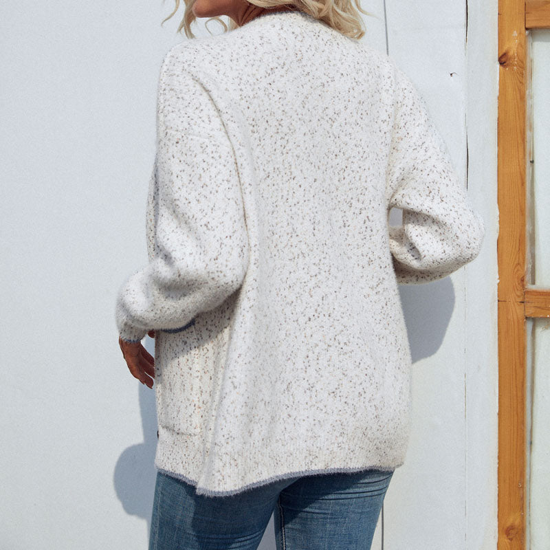 Lässige Strickjacke